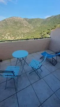Les Hauts De St Clair,vue Et Vert,tres Calme Le Lavandou